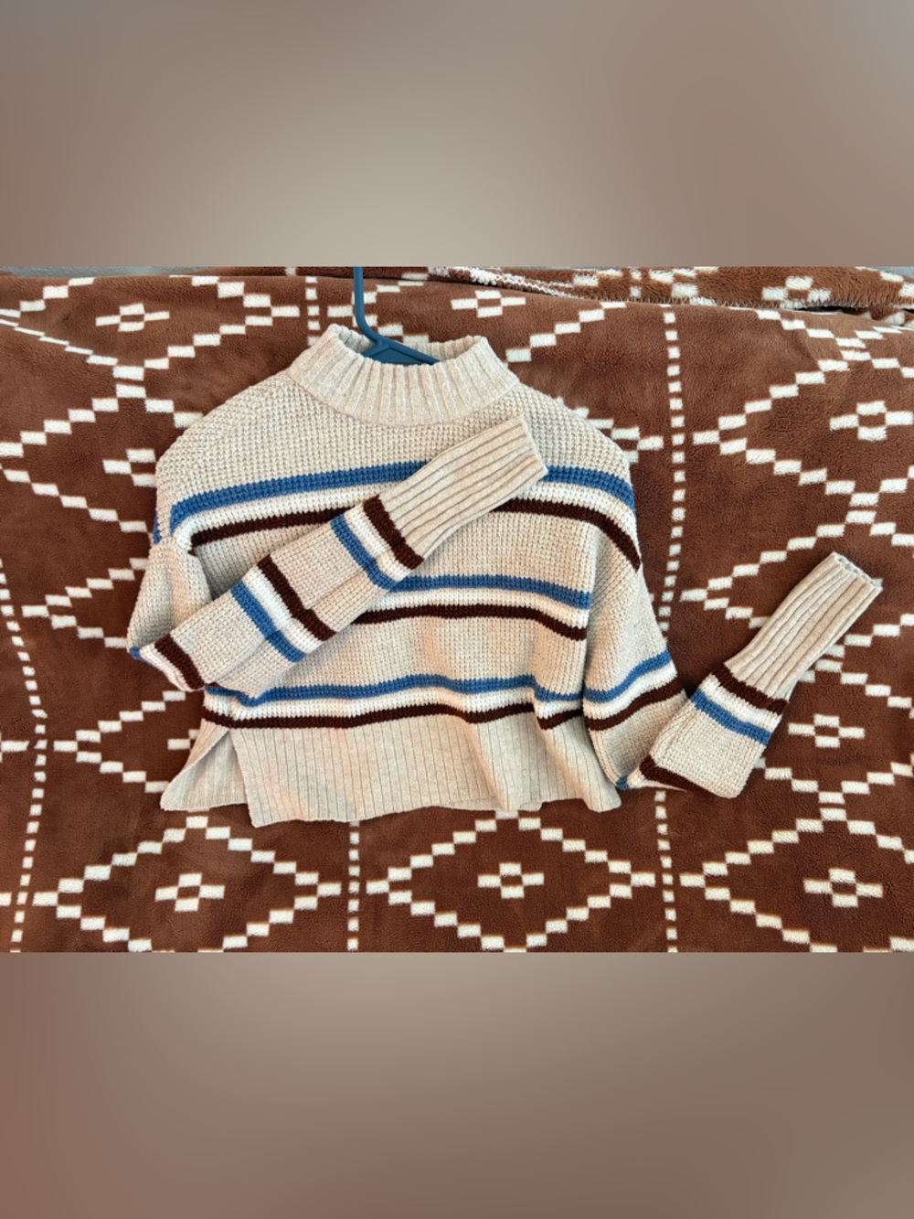 Arizona Jean Company Cream Sweater with Blue and Brown Stripes
